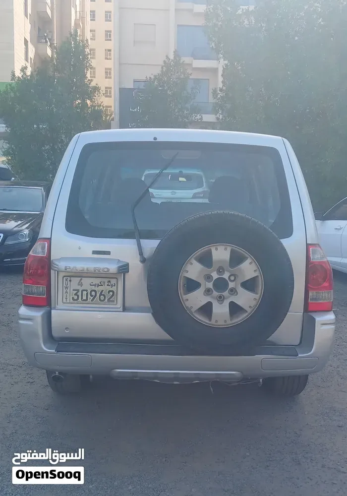 Mitsubishi Pajero 2003 photo 4