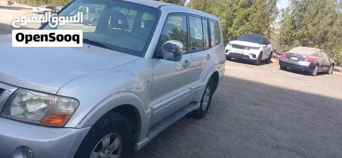 Mitsubishi Pajero 2003 photo 2