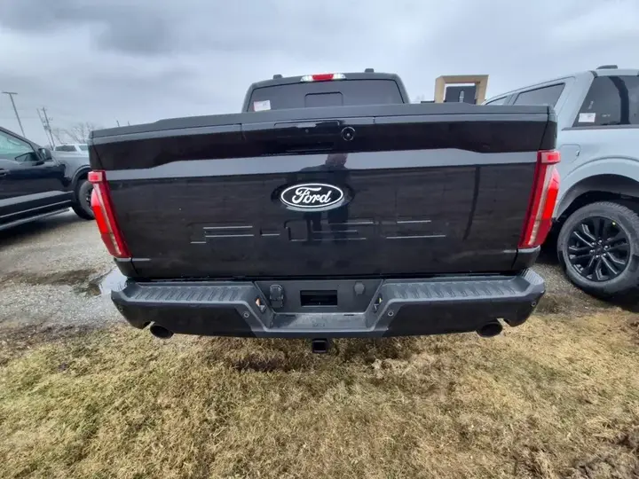Ford F-150 2026 photo 4