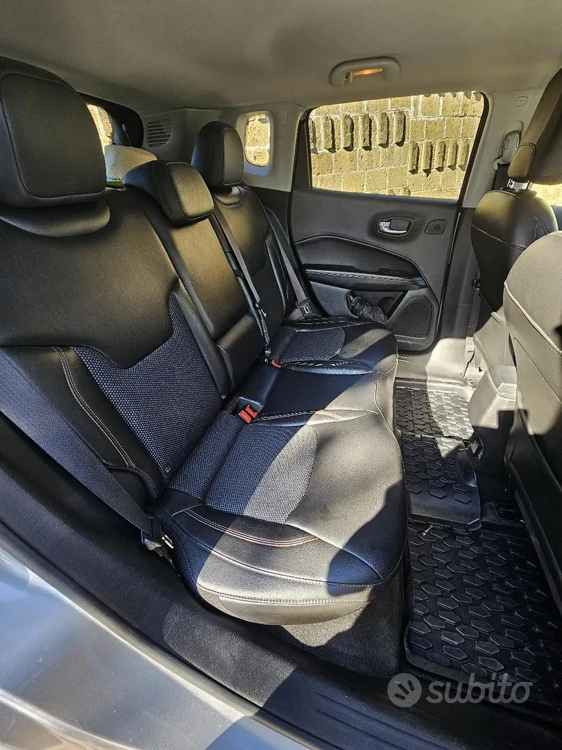Jeep Compass 2018 photo 3