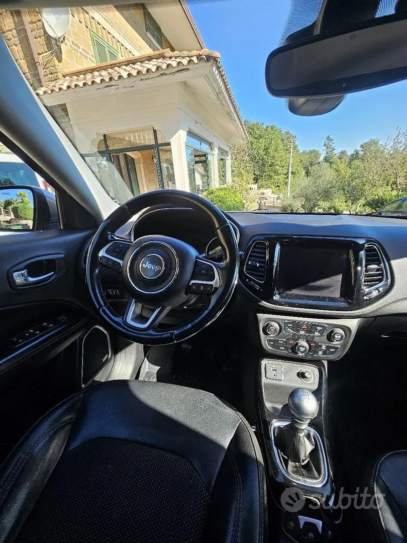 Jeep Compass 2018 photo 4