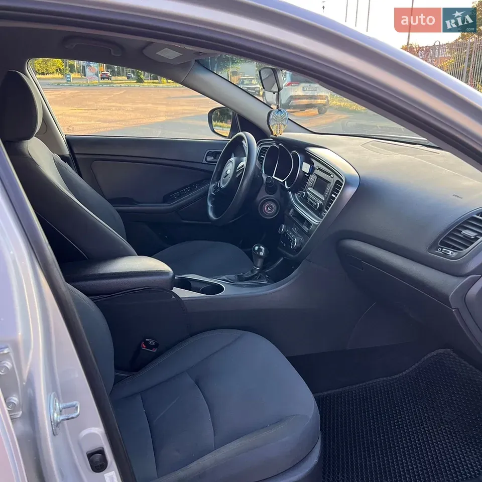 Kia Optima 2014 photo 4