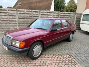Mercedes-Benz 190