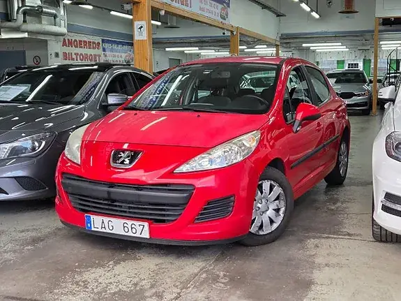Peugeot 207 2010 photo 2