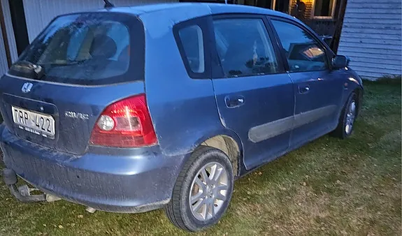 Honda Civic 2002 photo 2