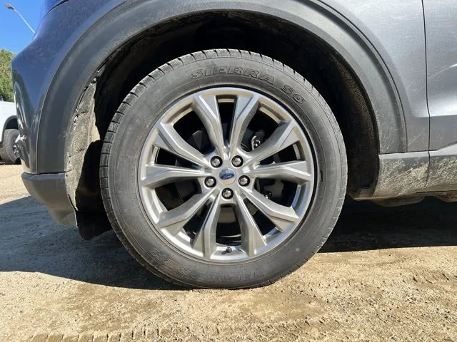 Ford Explorer 2021 photo 4