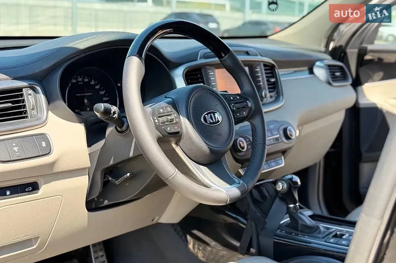 Kia Sorento 2016 photo 2