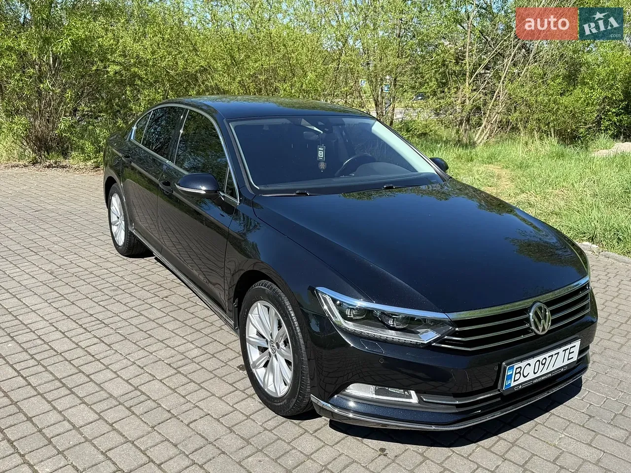 Volkswagen Passat 2019 photo 4