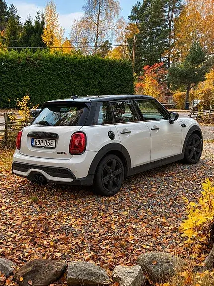 Mini Cooper S 2023 photo 3