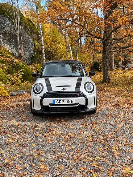 Mini Cooper S 2023 photo 2