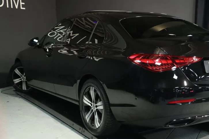 Mercedes-Benz C-Class 2023 photo 3