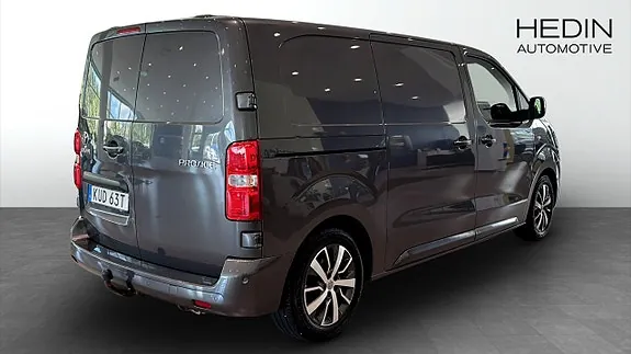Toyota Proace 2023 photo 2