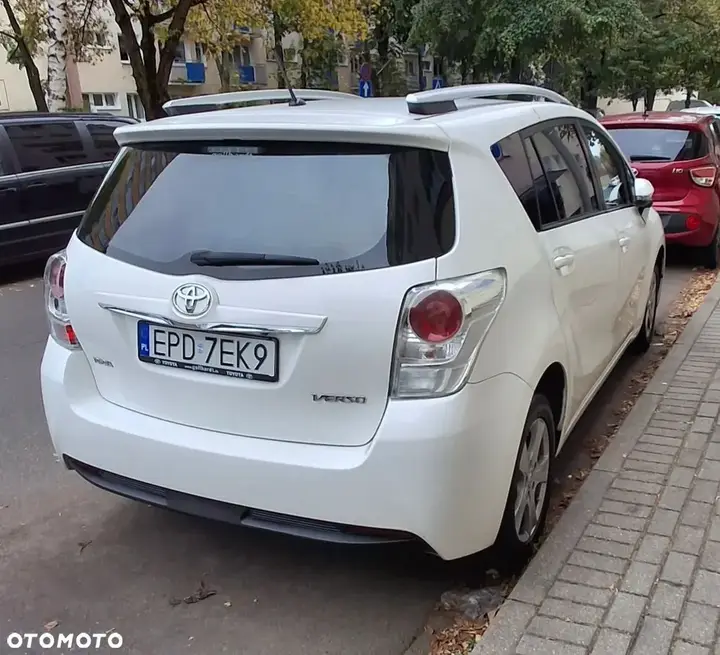 Toyota Verso 2013 photo 3