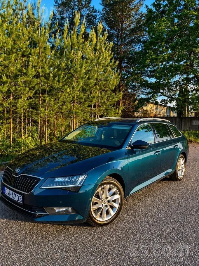 Skoda Superb 2018 photo 3