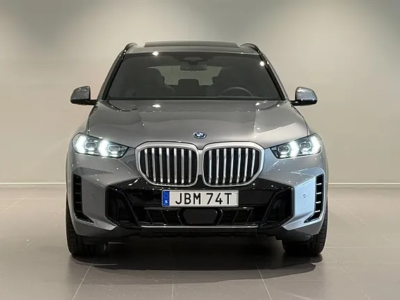 BMW X5 2025 photo 2