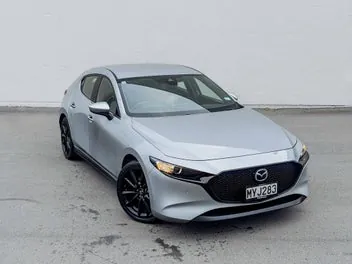 Mazda 3 2020 photo 2
