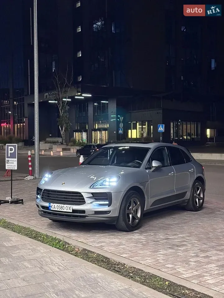 Porsche Macan