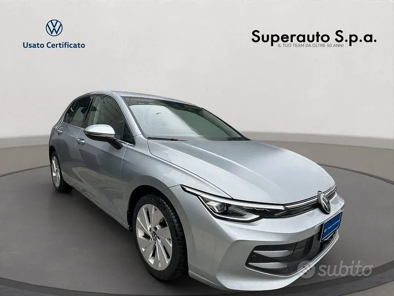 Volkswagen Golf 2026 photo 3