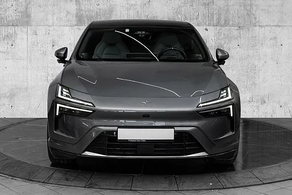 Polestar 4 2025 photo 3
