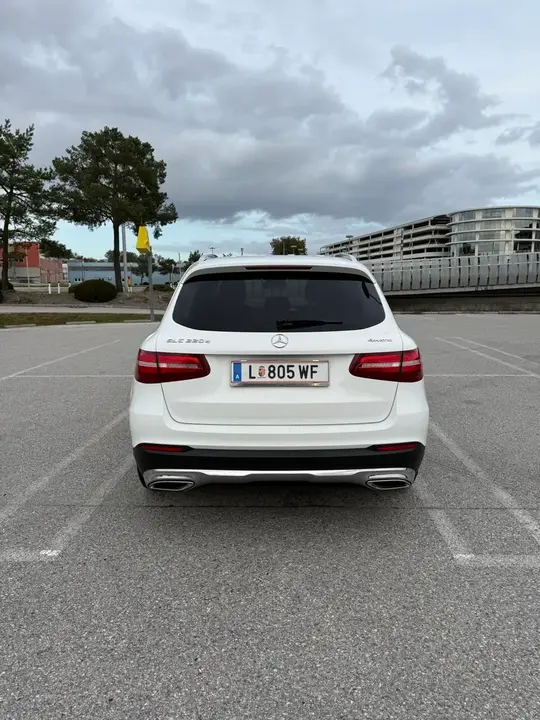 Mercedes-Benz Glc 2018 photo 3