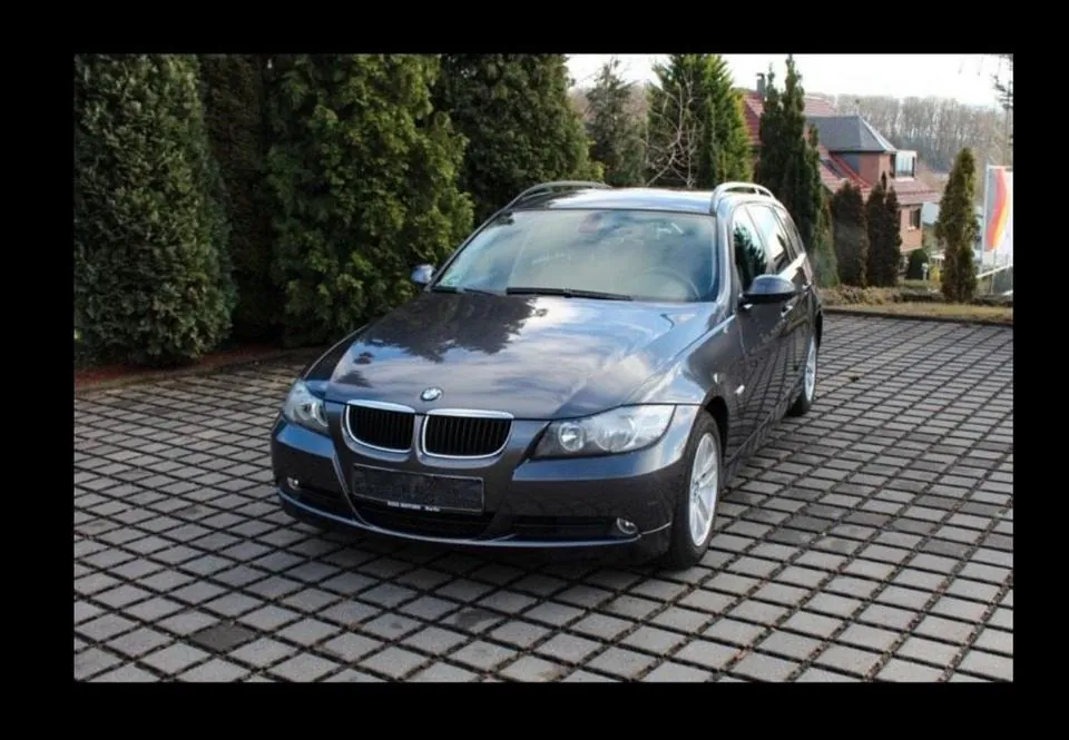 BMW 320I