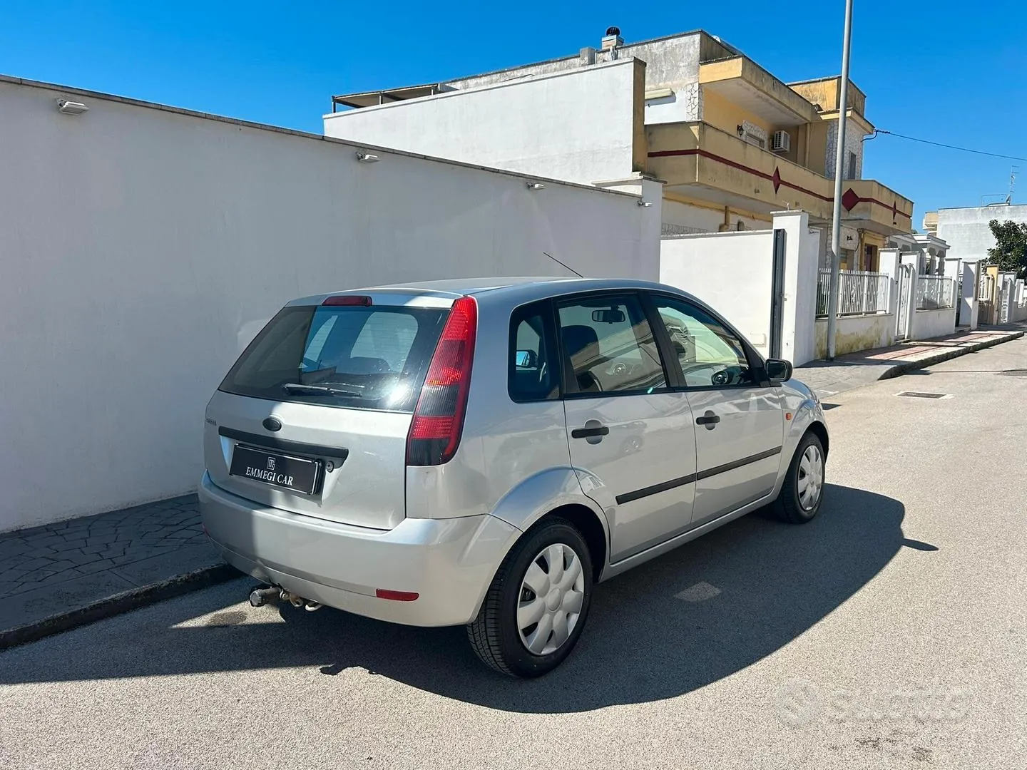 Ford Fiesta 2004 photo 4
