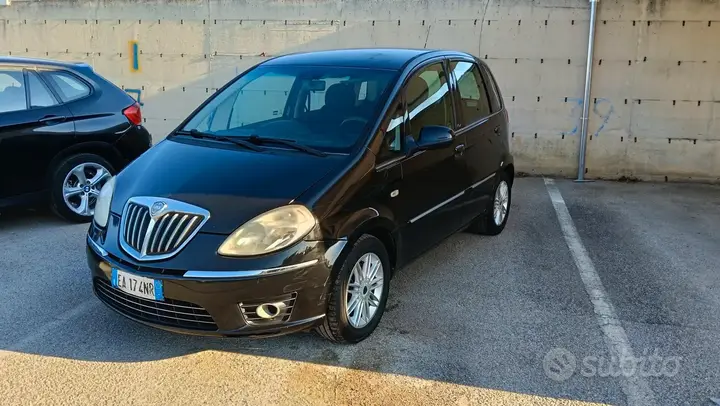 Lancia Musa 2010 photo 3