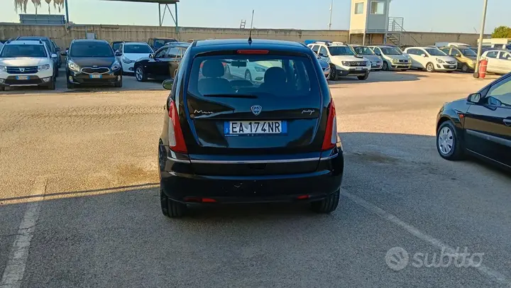 Lancia Musa 2010 photo 5