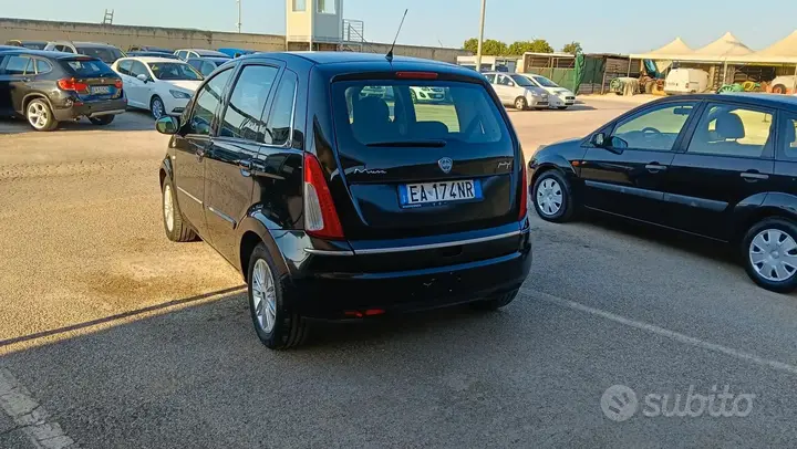 Lancia Musa 2010 photo 4
