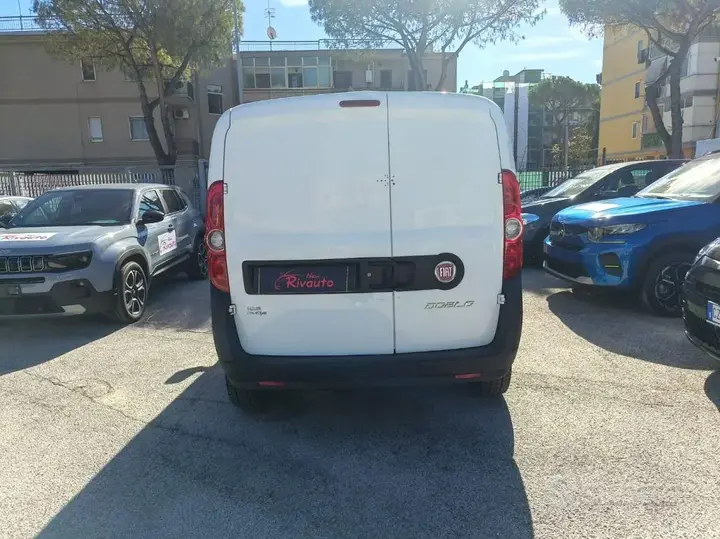 Fiat Doblo 2014 photo 3