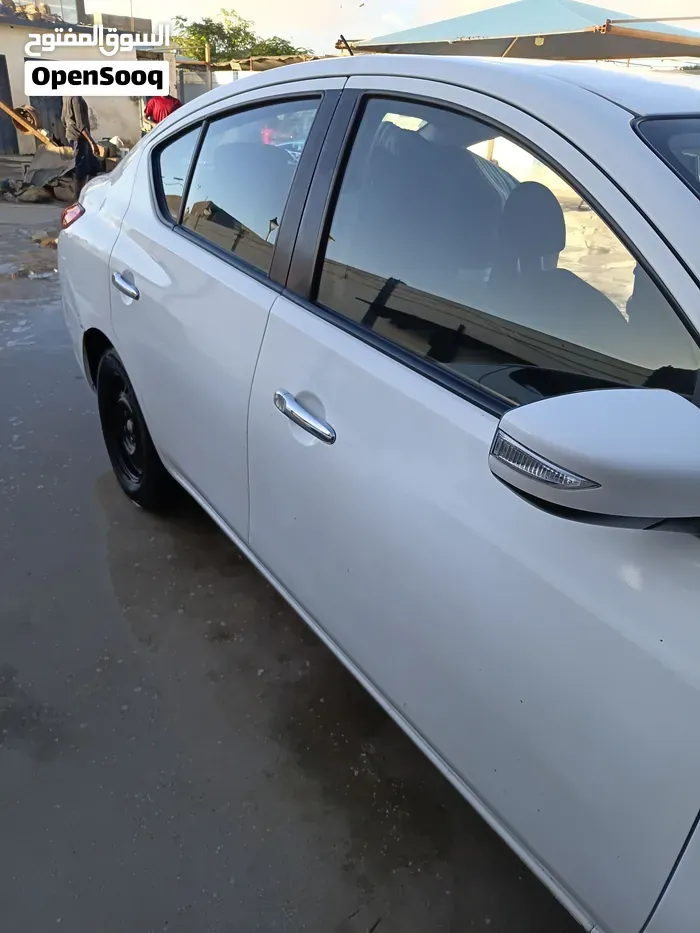 Nissan Sunny 2024 photo 2