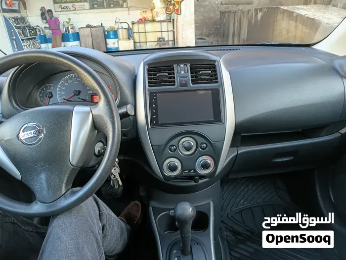 Nissan Sunny