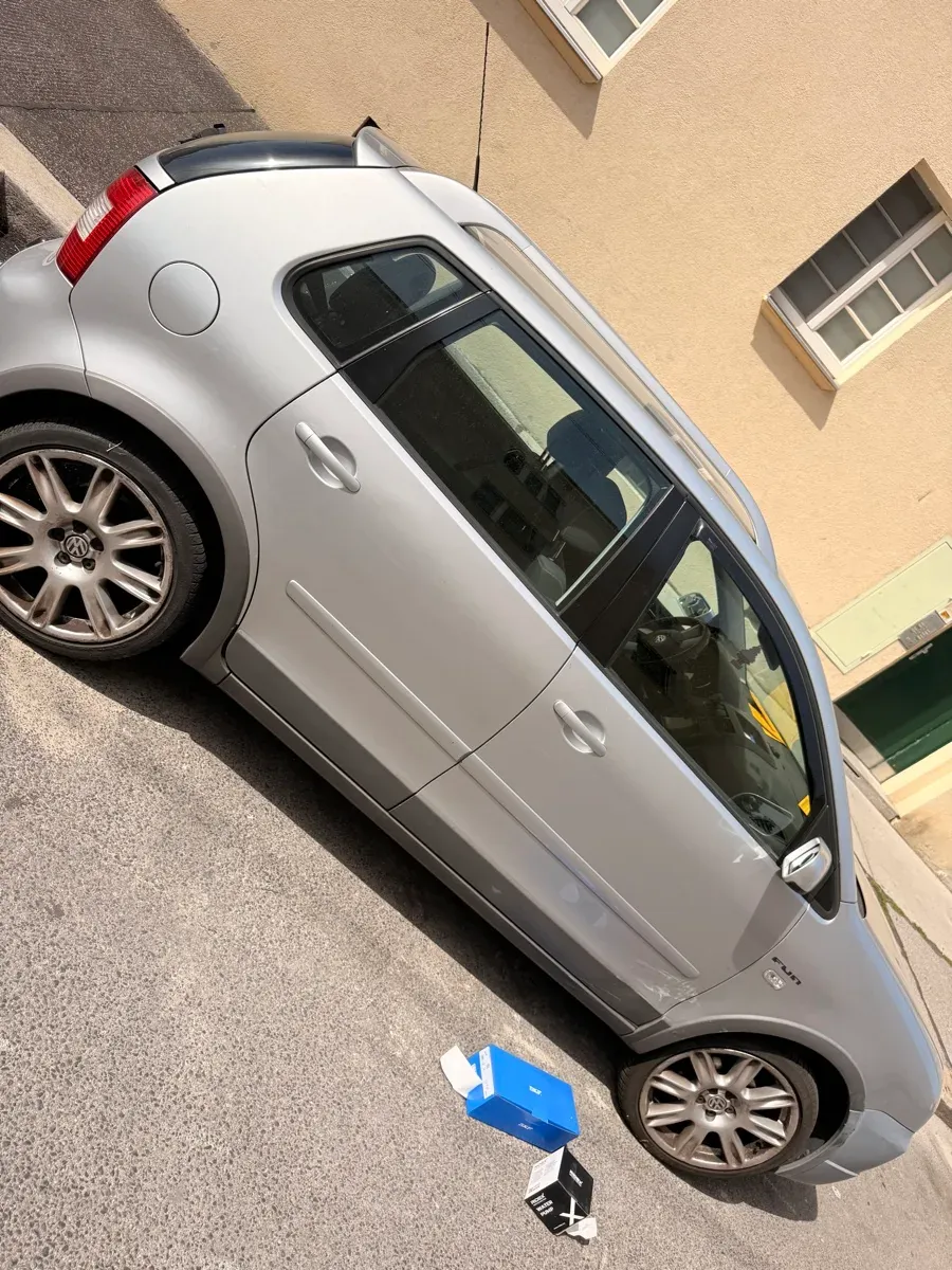 Volkswagen Polo 2005 photo 3