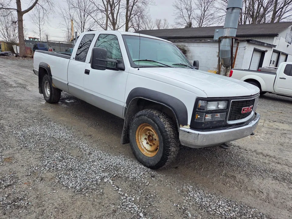 GMC C/K 2500 1998 photo 3