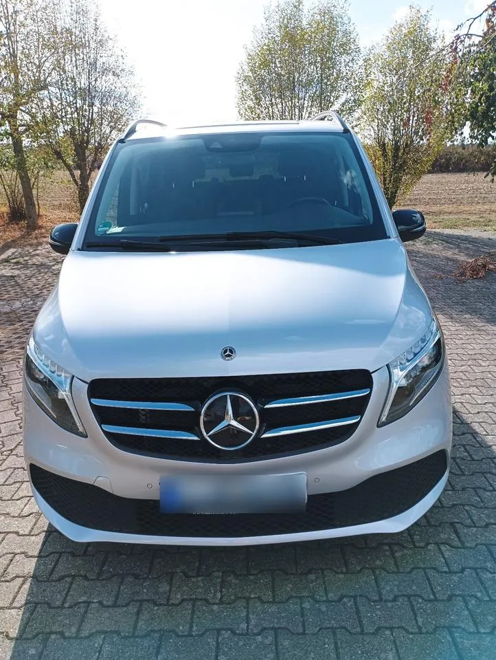 Mercedes-Benz V-Class