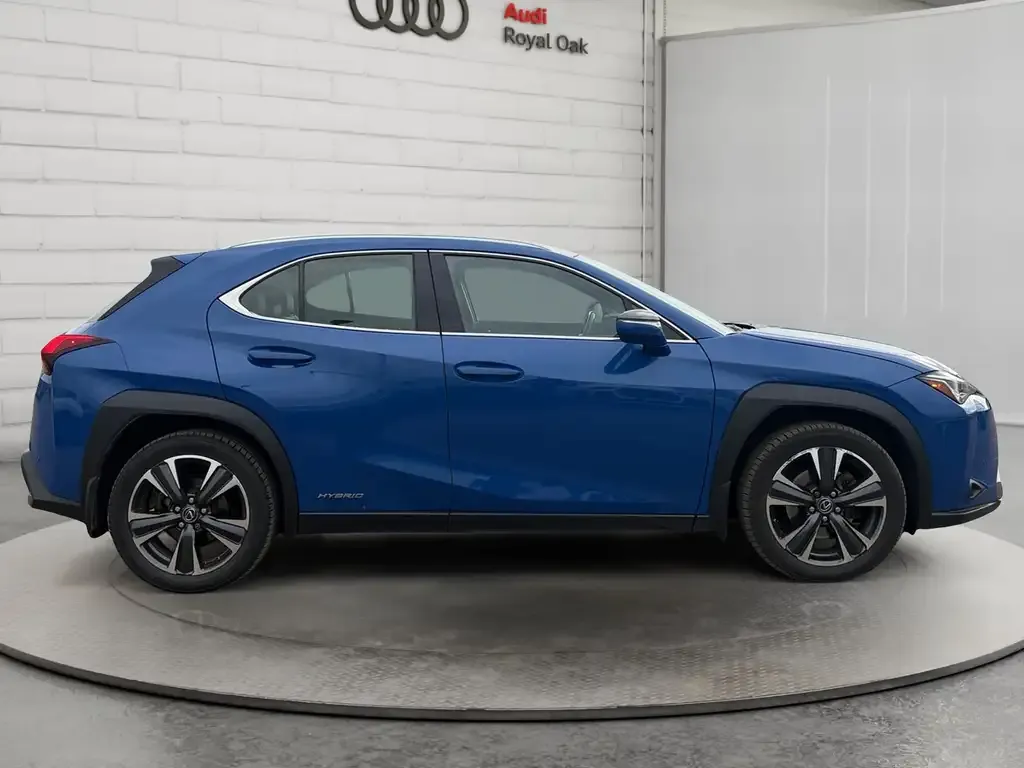 Lexus Ux 2019 photo 4