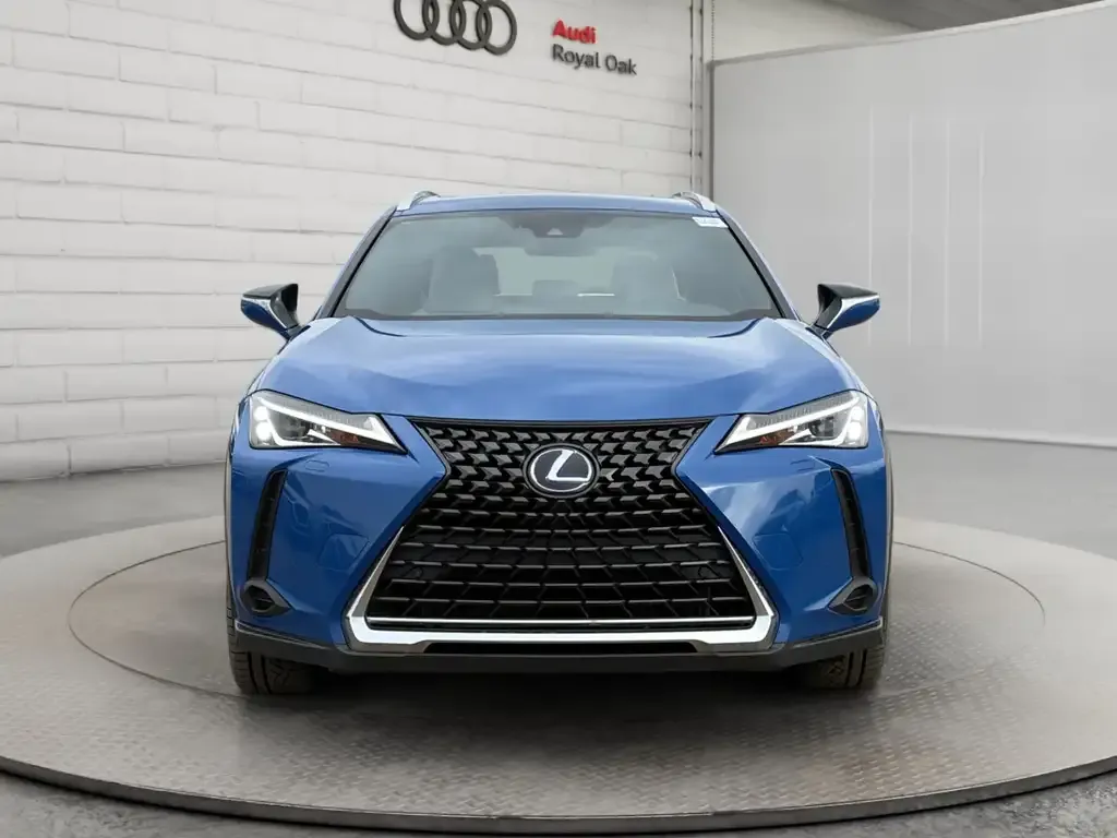 Lexus Ux 2019 photo 2