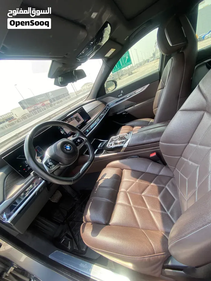 BMW 7 Series 2023 photo 4