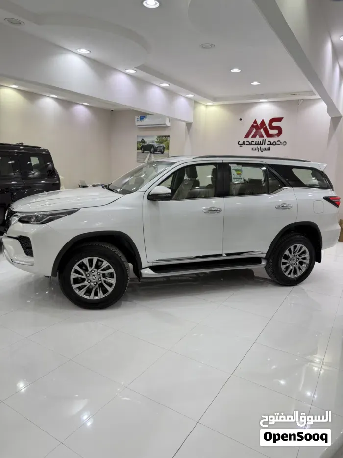 Toyota Fortuner 2026 photo 3