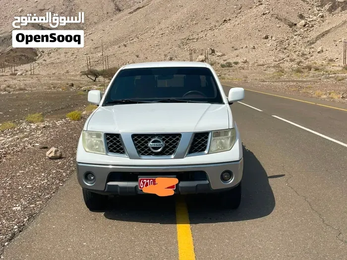 Nissan Navara 2014 photo 5