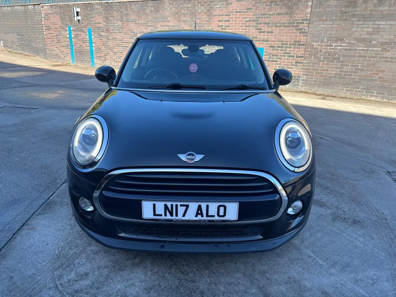 Mini Cooper 2017 photo 2