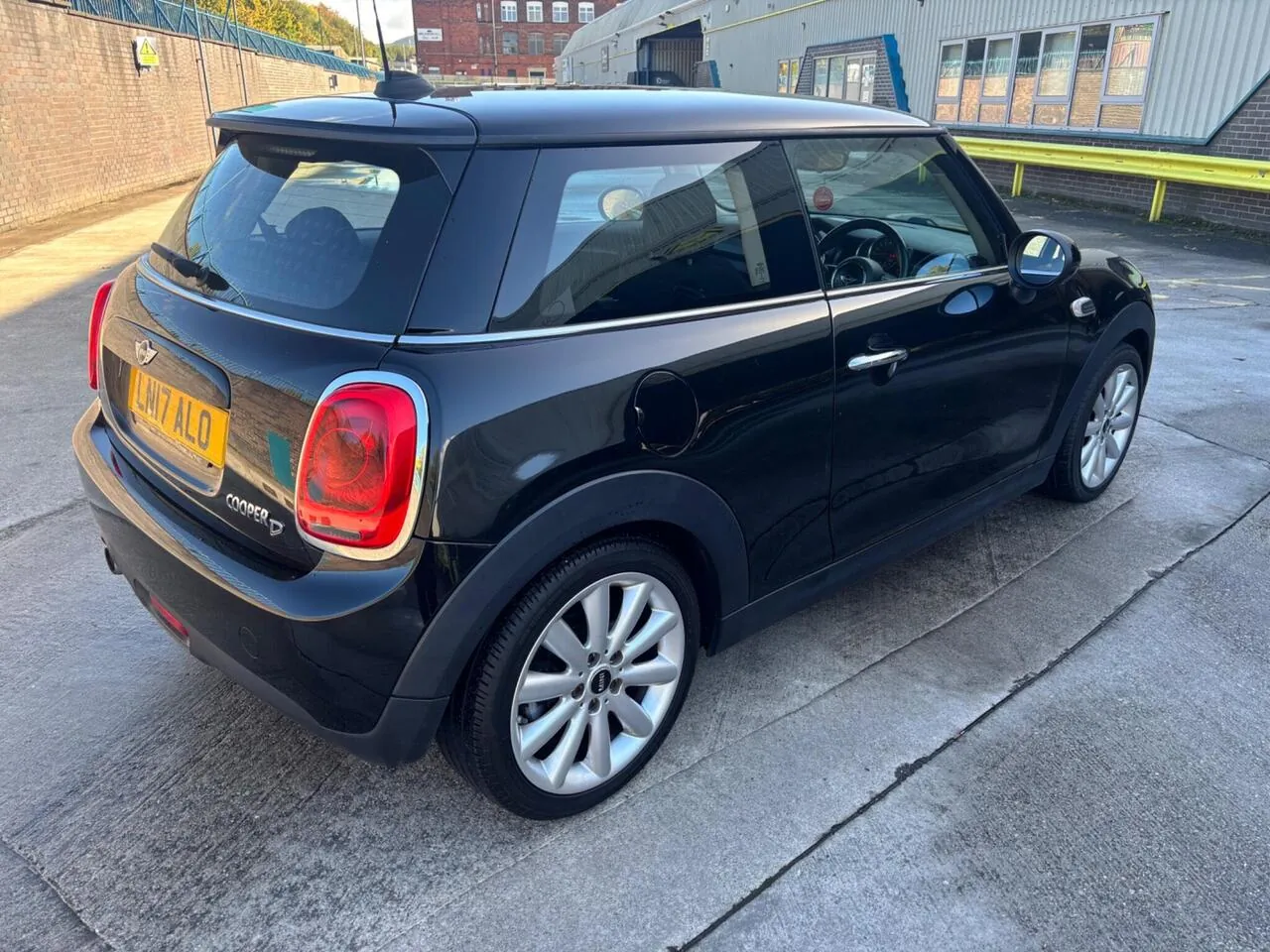 Mini Cooper 2017 photo 5