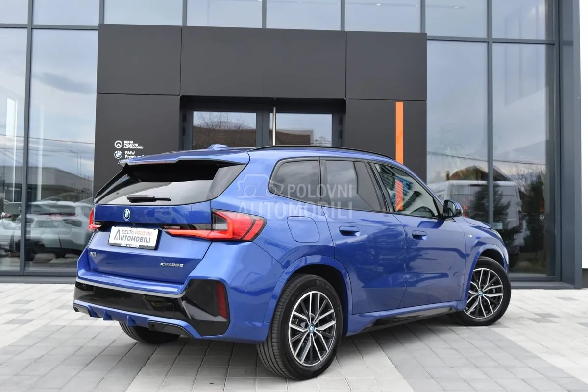 BMW X1 2023 photo 2