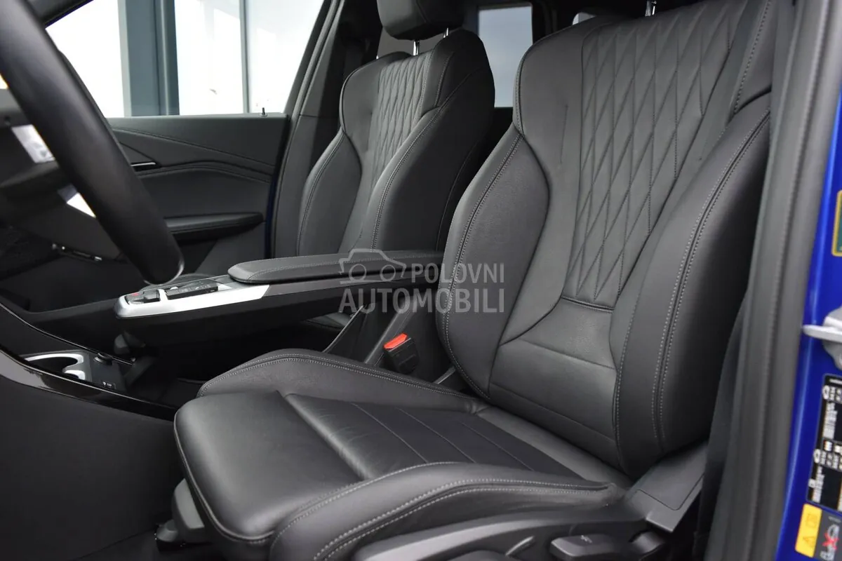 BMW X1 2023 photo 3