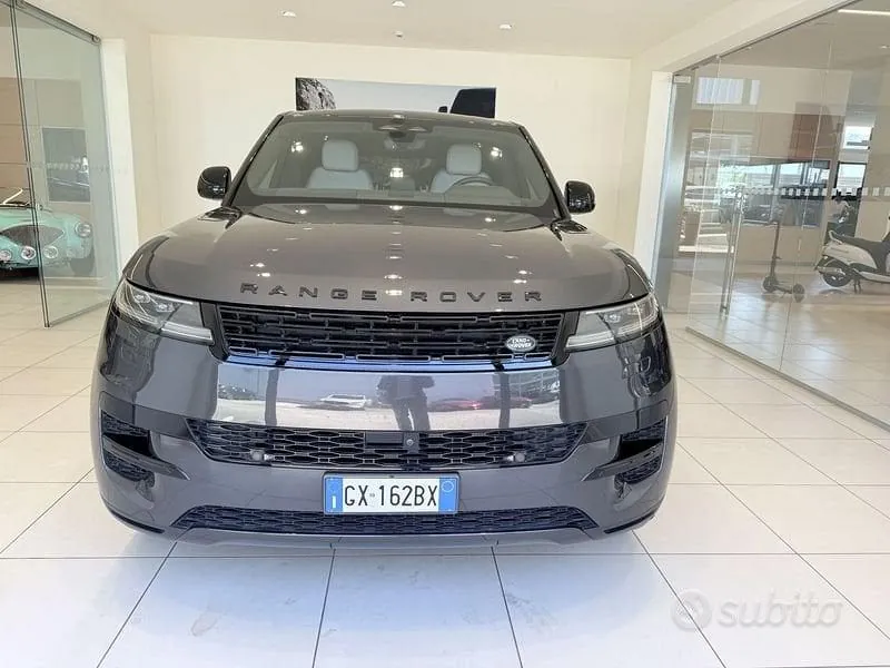 Land Rover Range Rover Sport 2025 photo 3