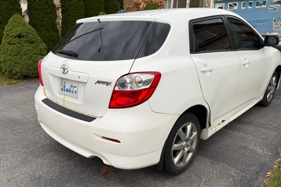 Toyota Matrix 2012 photo 2