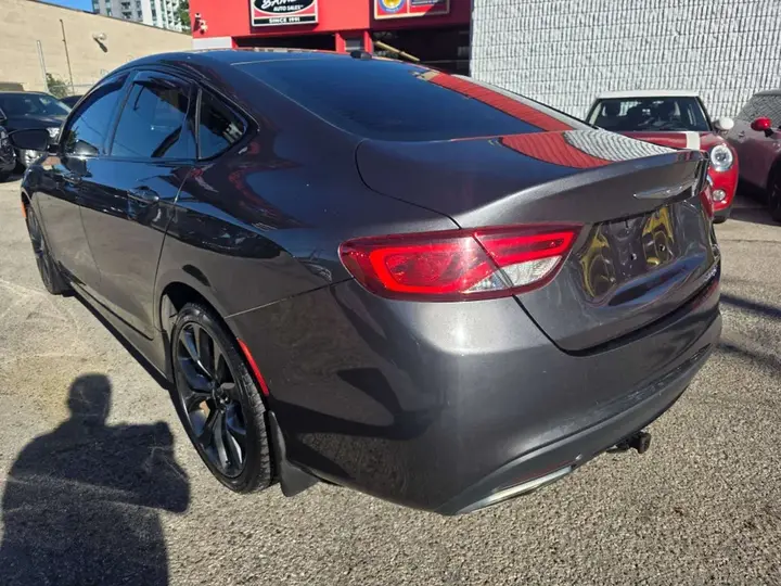 Chrysler 200 2015 photo 4