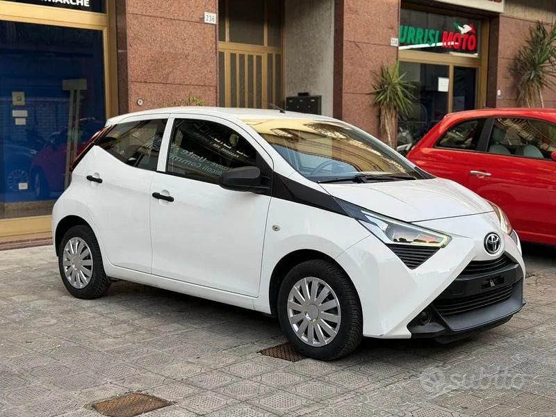 Toyota Aygo 2021 photo 2