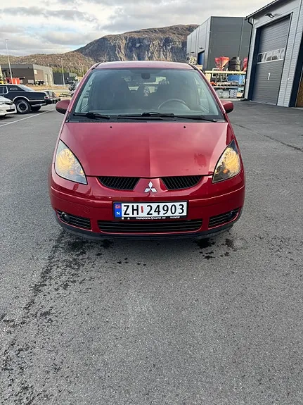 Mitsubishi Colt 2008 photo 2