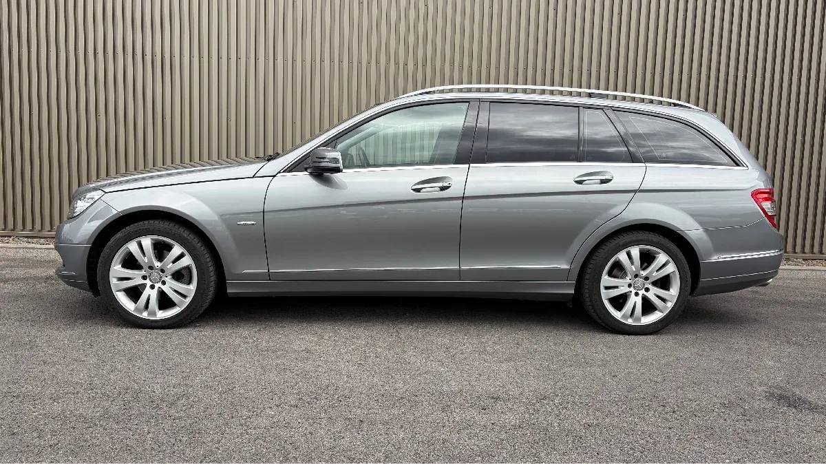 Mercedes-Benz C-Class 2008 photo 3